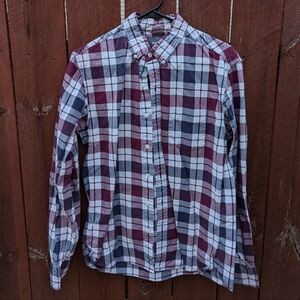 Red and White Plaid Casual Button Down Shirt - Medium - Slim Fit